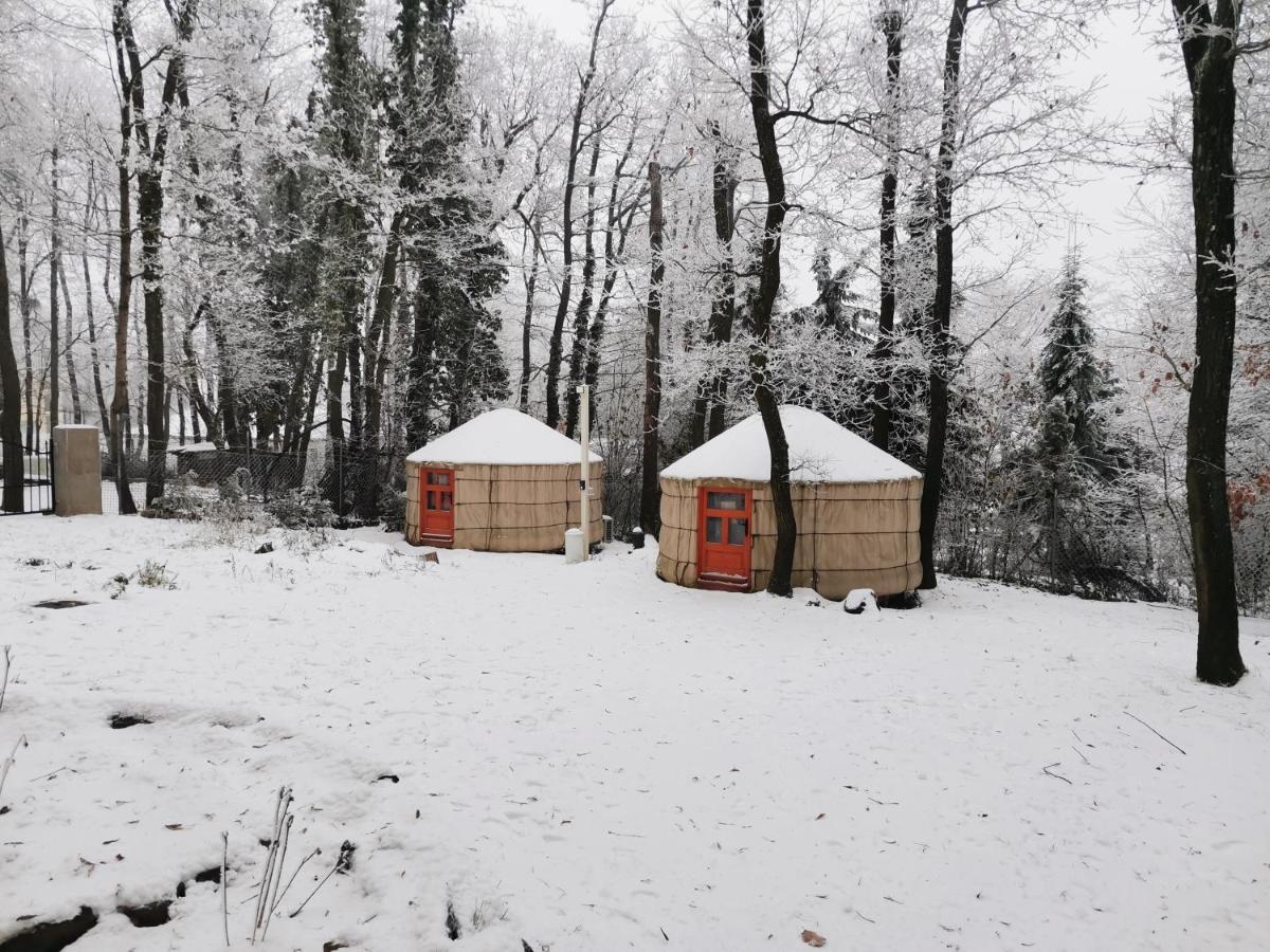 Kincs Apartman és Jurtaszállás Dobogoko Exterior foto